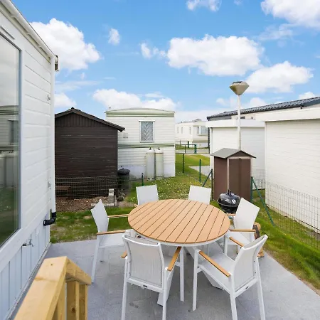 Holiday home Le Boucanier - Omheinde Stacaravan Aan Zee